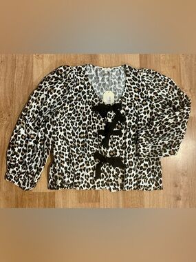 JODIFL Leopard Print Blouse with Black Ribbon Ties Sz M